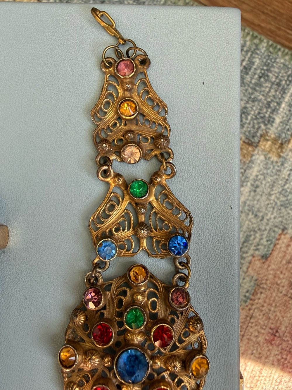 1930s Art Deco Czech Rainbow Glass Filigree Bracelet - Picture 8 of 12